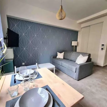 Bertaina - Cosy Gare - Liberation * Nice